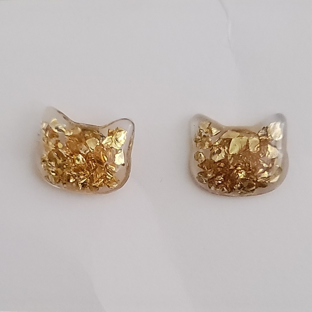 Resin Cat Stud Earrings
